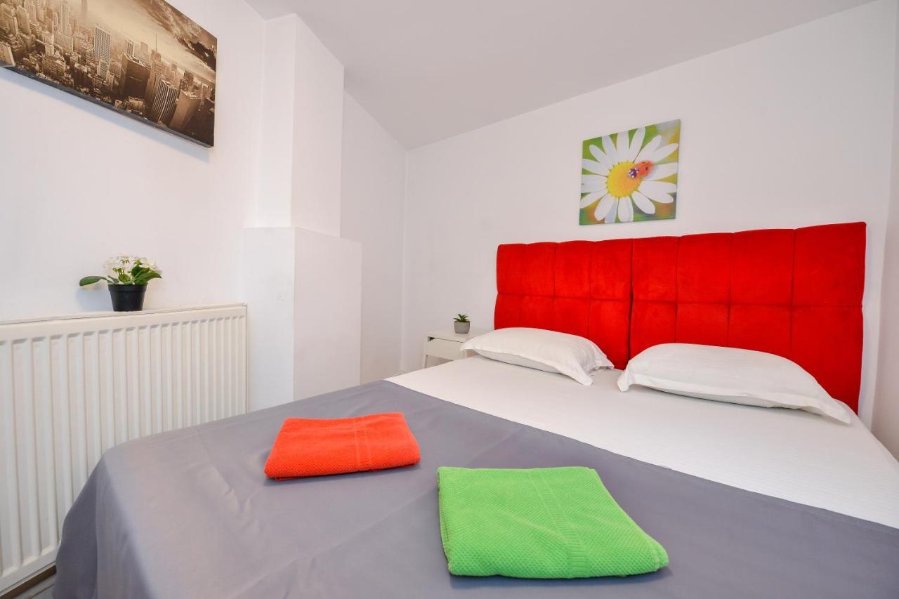 Unirii Square Old Town Apartments 부쿠레슈티 외부 사진