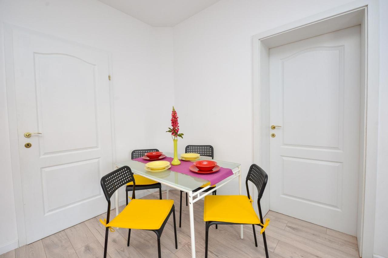 Unirii Square Old Town Apartments 부쿠레슈티 외부 사진