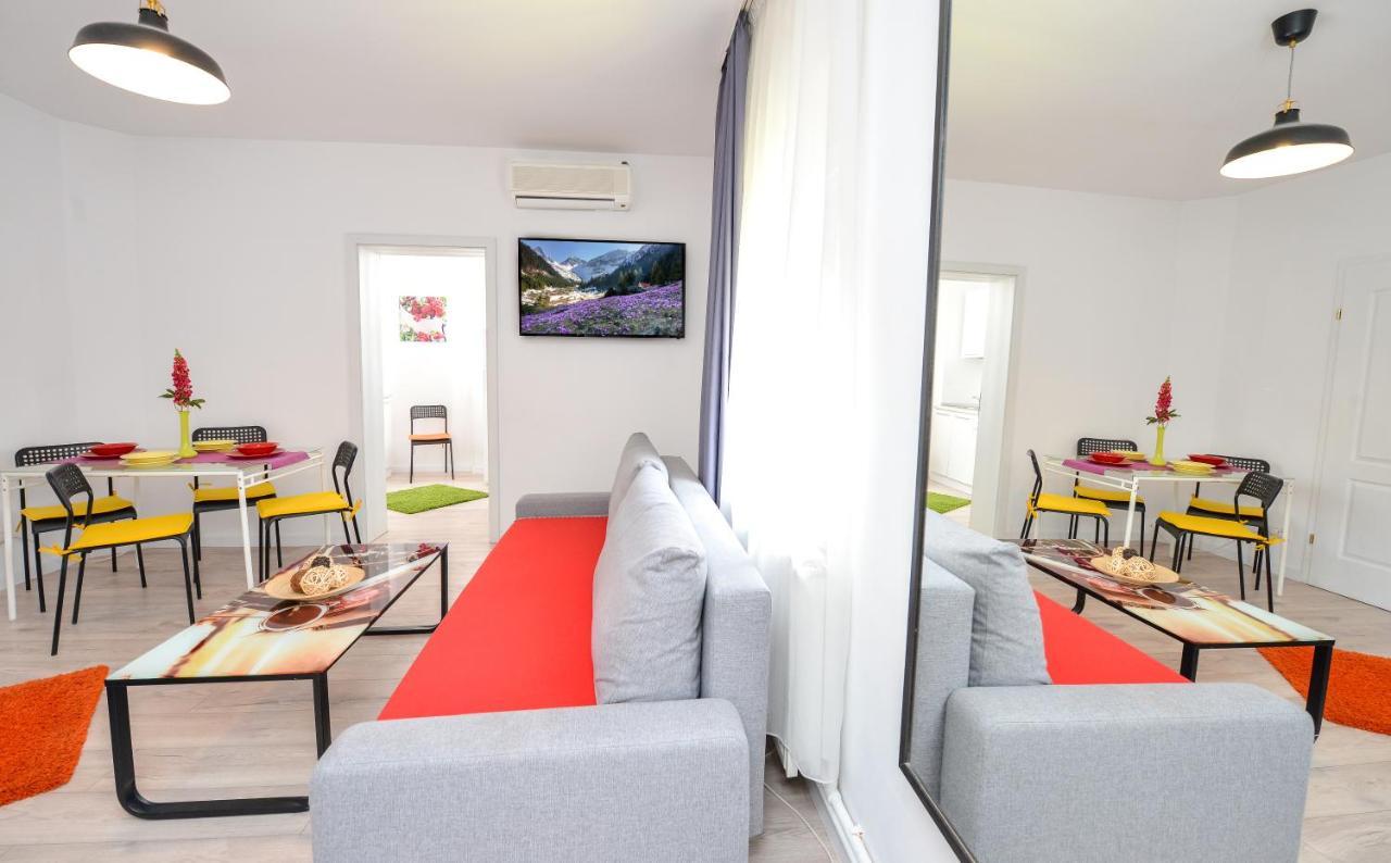 Unirii Square Old Town Apartments 부쿠레슈티 외부 사진