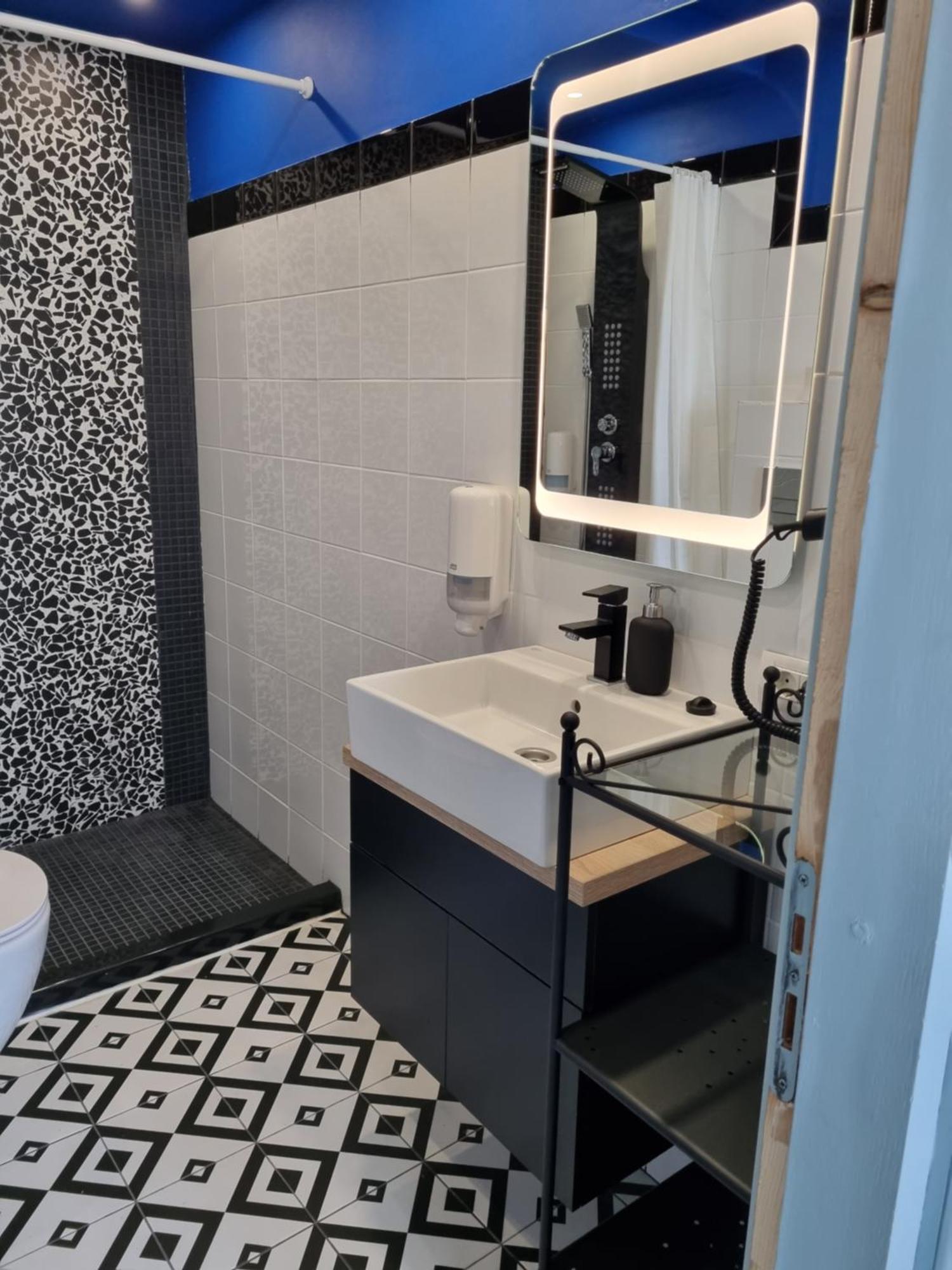Unirii Square Old Town Apartments 부쿠레슈티 객실 사진